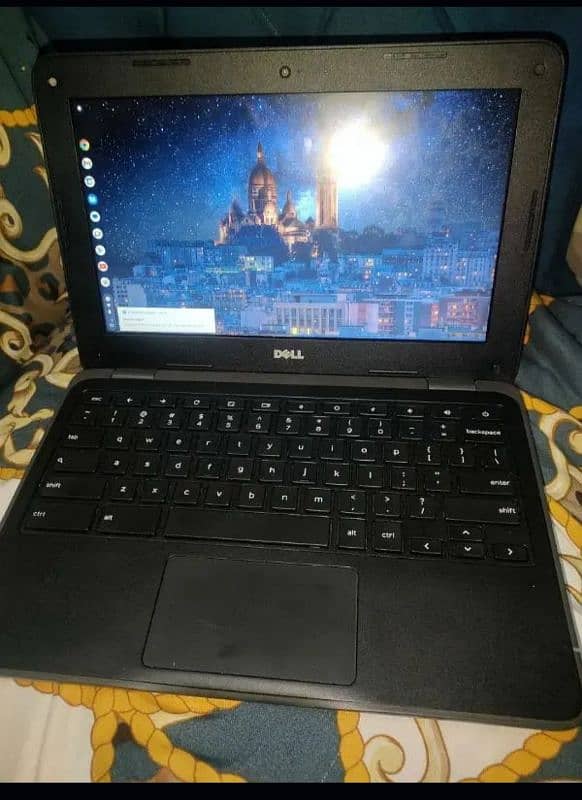 Dell chrome book for sell 1