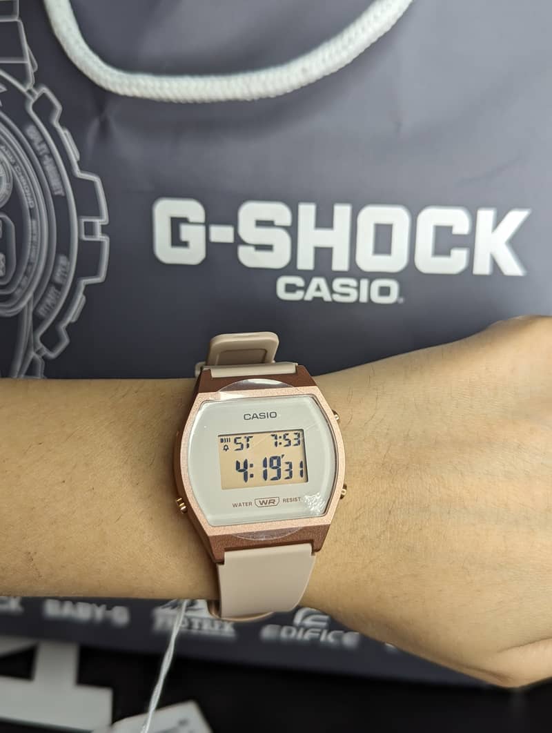 Casio Watches / Analogue Watch / Chain Watches / Premium Watches 6