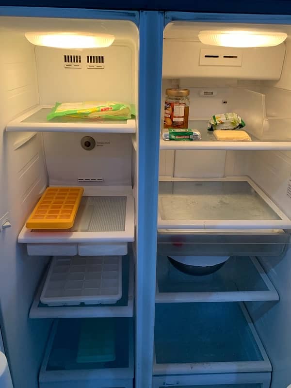 Samsung Two Door Fridge 4