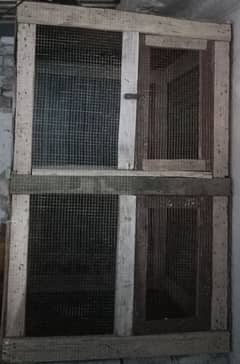 Mzboot wooden cage 3no side py lohay ki chadar lgii he opr chat b lohy