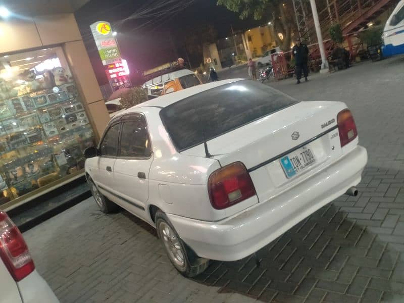 Suzuki Baleno 2004 3