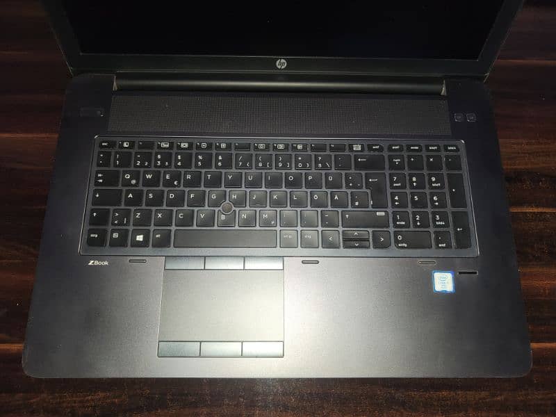 HP Zbook G3 17" intel core i7 6820HQ 4GB Nvidia M3000M windows 11 Pro 3