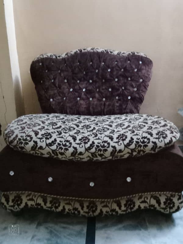 5 seater sofas 1