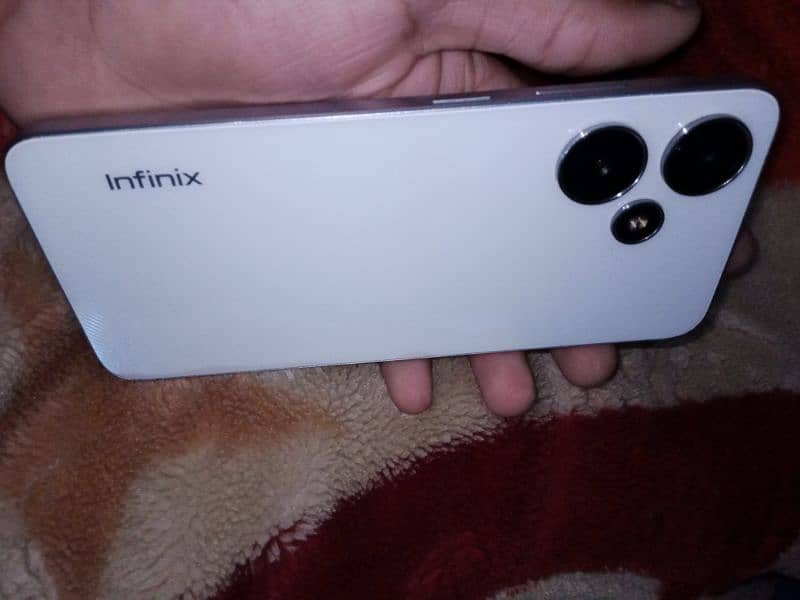 infinix hot 30 play 9.5/10 condition 2