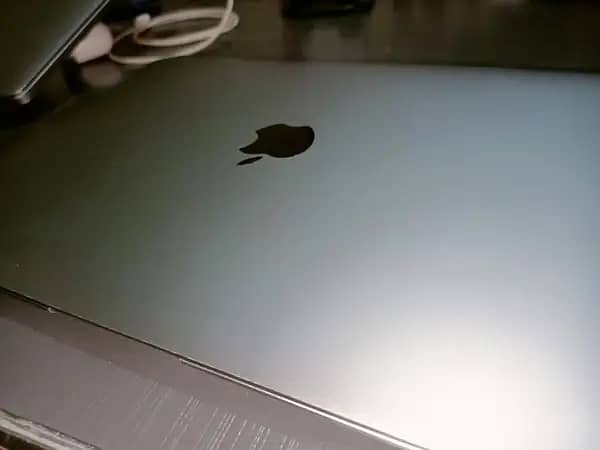 Apple MacBook Air M1 2020 6