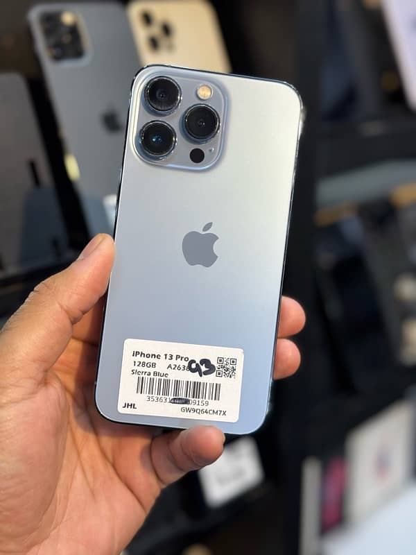 iPhone 13 Pro 128gb PTA Approved 5