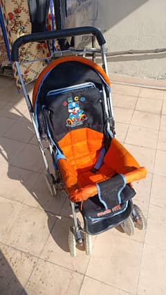 Pram/Stroller FOR SALE (PRICE IS NEGOTIABLE)