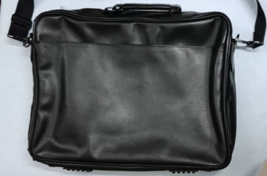 Premium Quality Original Leather Laptop Hand Carry Bag 3