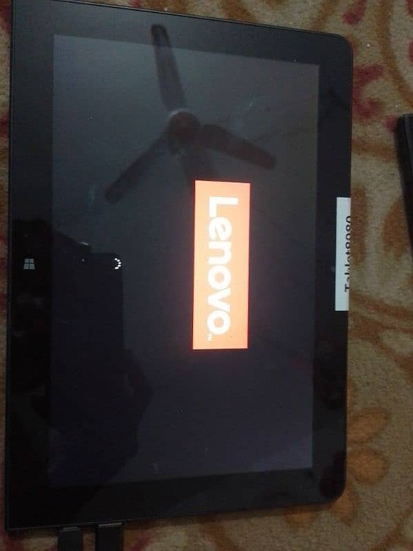 Lenovo Thinkpad 10by10 charger tablet windows 10  4GB ram+ 64 GB ROM 2