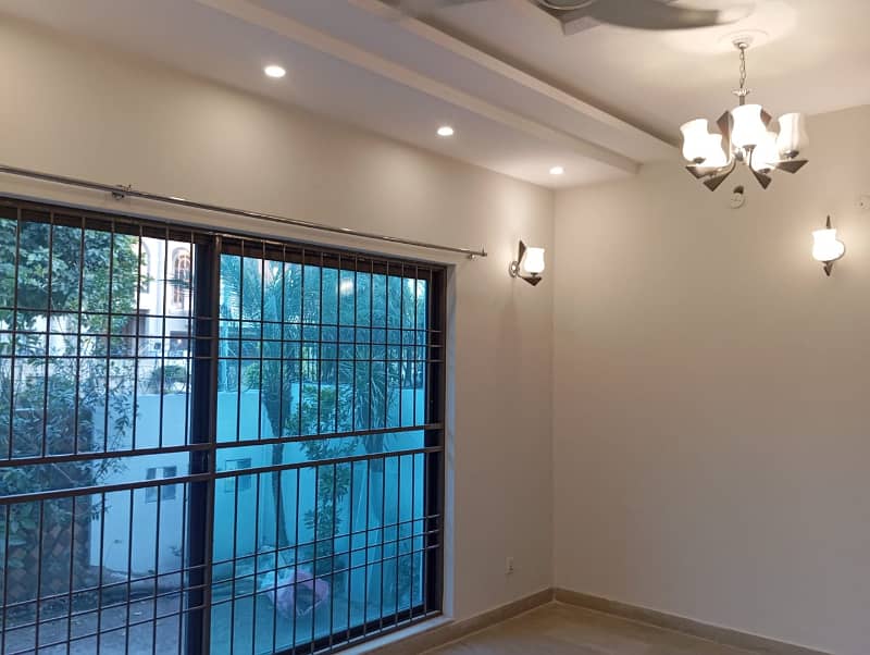 100% Confirm Opposition 10 Marla Modern Design House For Rent In DHA Phase 5 Lahore. 3