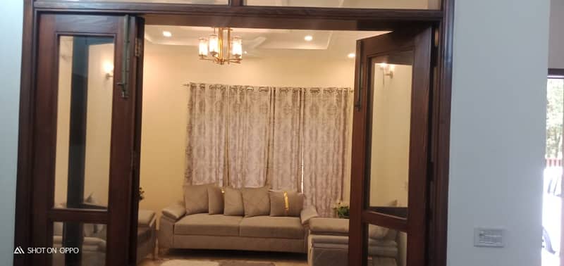 FACING PARK HOT LOCATION 10 MARLA HOUSE AVAILABLE FOR SALE IN WAPDA TOWN PHASE 1 - BLOCK K2 3