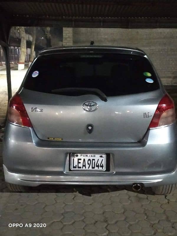 Toyota Vitz 2006 4