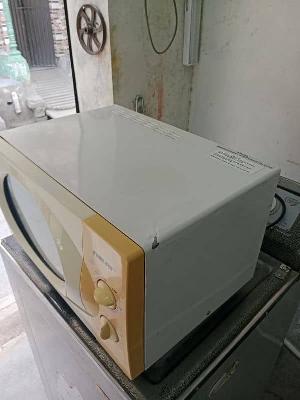 Nikai ka orignal oven for sale Urgent sale 2