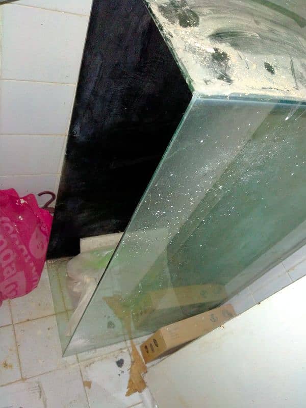 large fish tank for sale 0