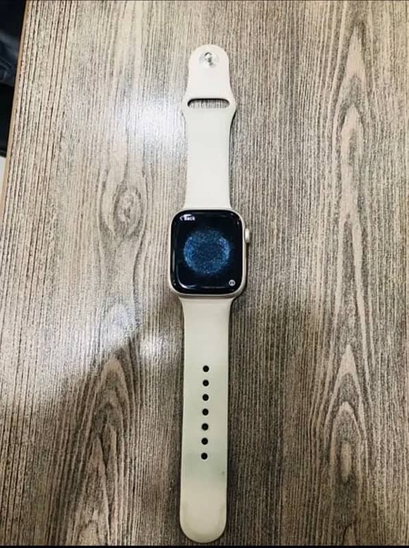 Apple watch series 7 45 mm STARLITE 0