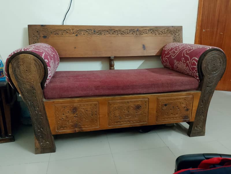 Antique Sofa for sale 1