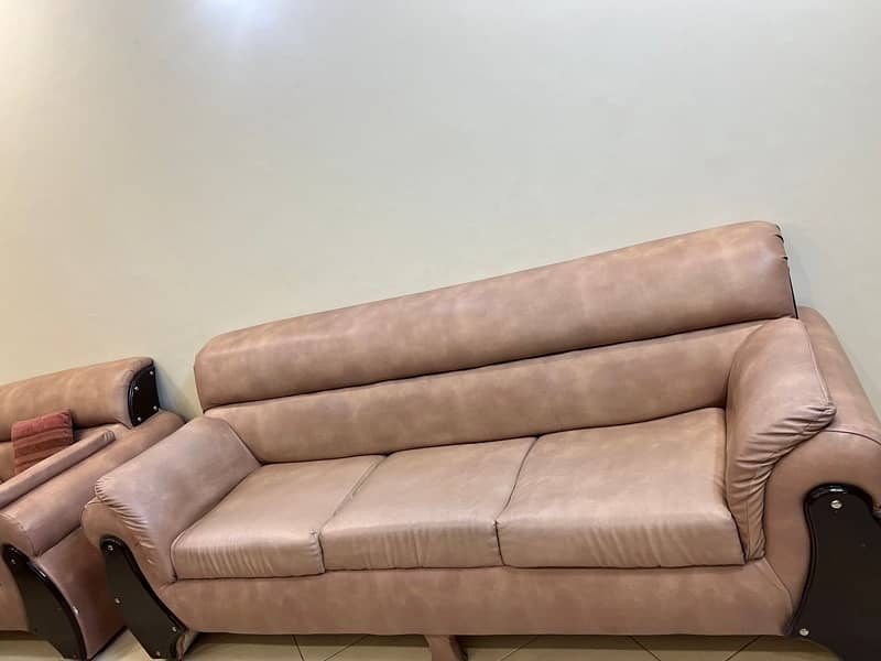 sofa set 7 seater with table 1