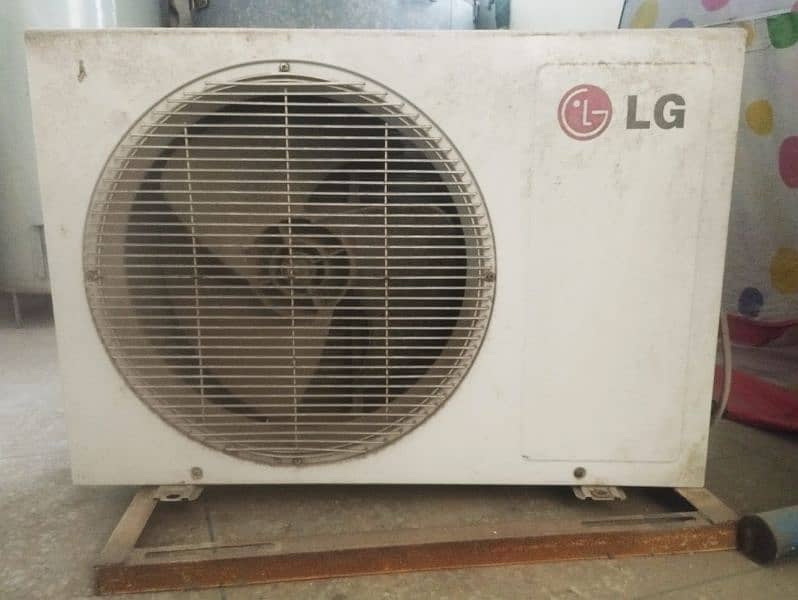 AC 1.5 LG 0