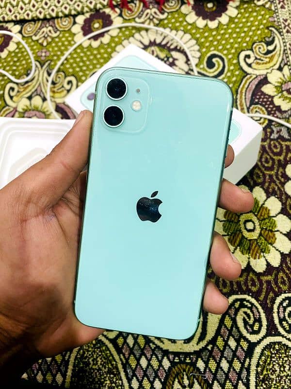 iphone 11 with Box & Charger for Sale 1