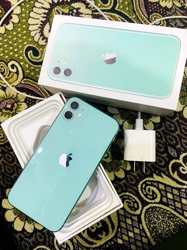 iphone 11 with Box & Charger for Sale 3