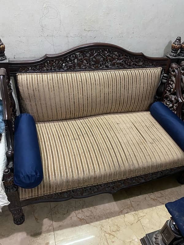 SOFA SET (2 Seater 3 Sofa) & TABLE SET (3) 4