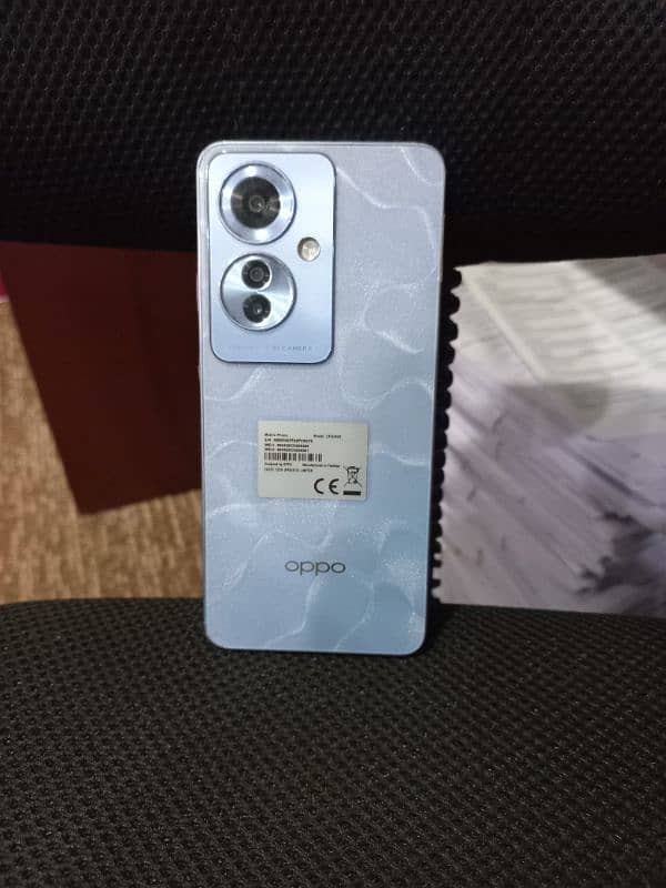 Oppo Reno 11f 8 gb 256 gb 4