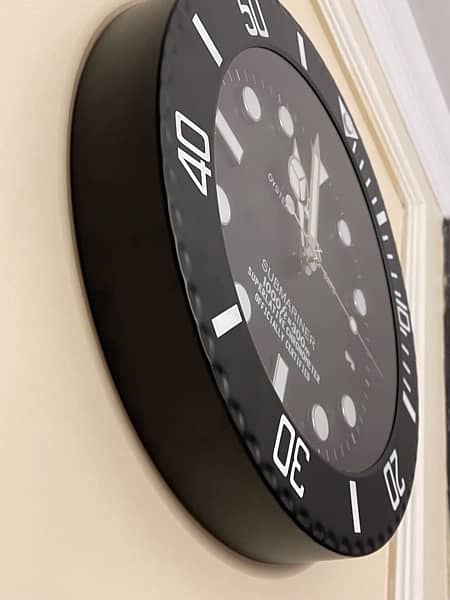 Premium wall clock 2