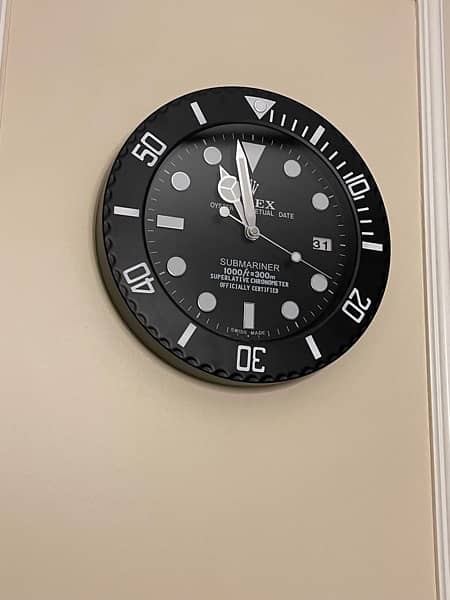 Premium wall clock 3