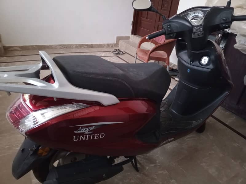 United scooty available in good condition 0