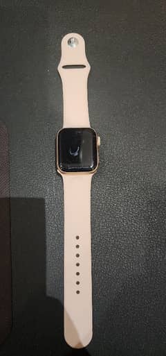 apple watch 4 series Gold