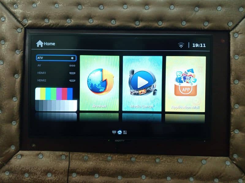 SONY SLIM SMART LED with DVD player 2