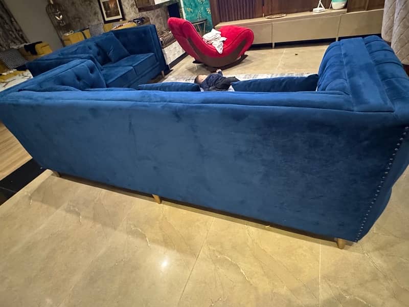 6 seater brand new sofa hardly use some days selling due to space issu 3