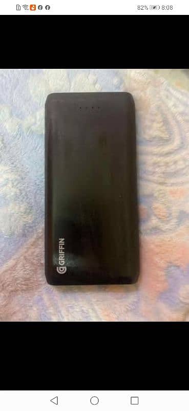 Griffin 2.0 Powerbank (Original) 5