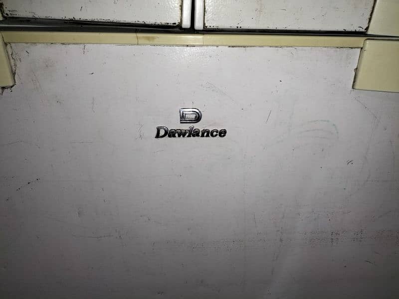 Dawlance double door freezer 1