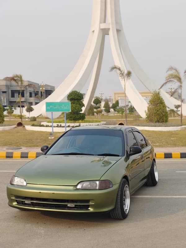 Honda Civic EXi 1995 3