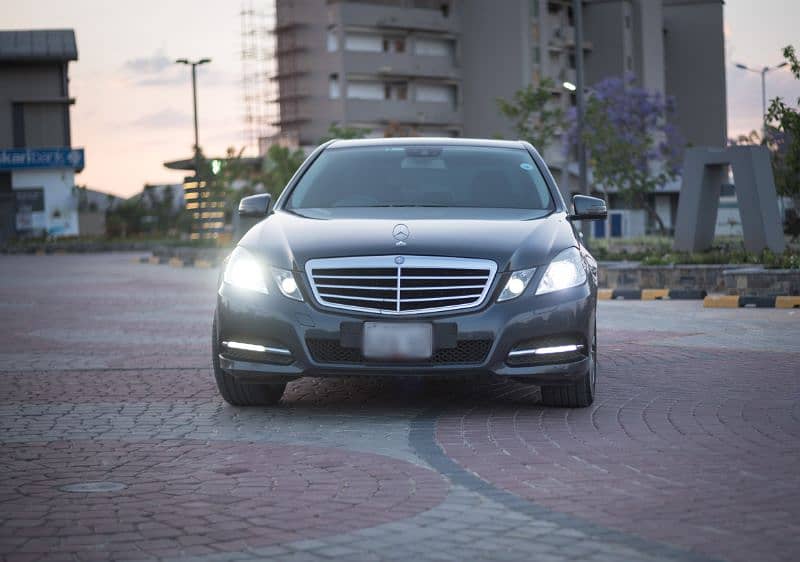 Mercedes E Class 2011 0