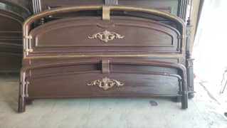 sheesham Wood  bed condition is good mattress Plus side table