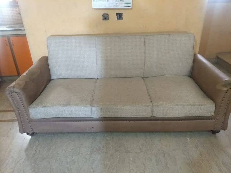 six seater sofa condition 10 by 9 3