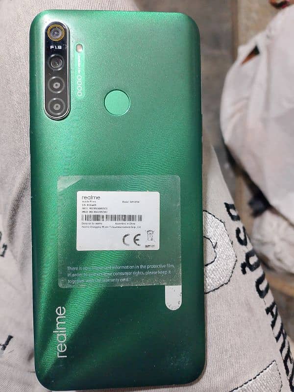 realme 5i 4 64 1