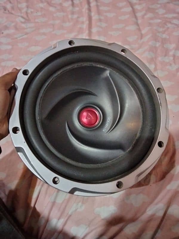 Kenwood subwoofer 1