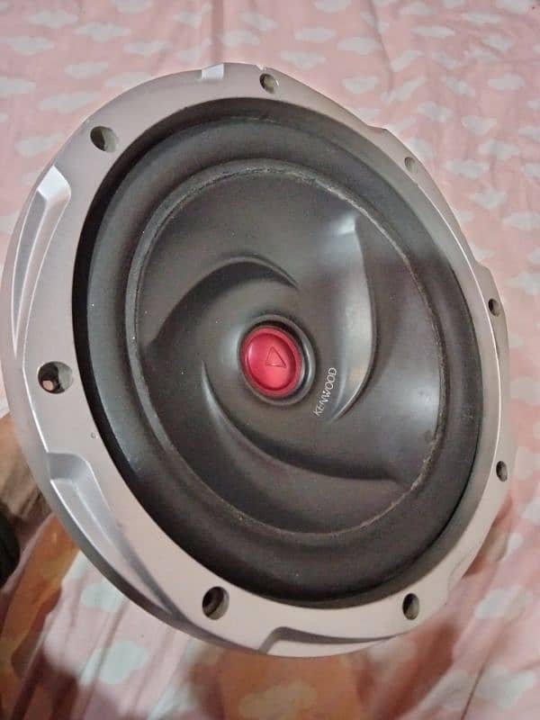 Kenwood subwoofer 2