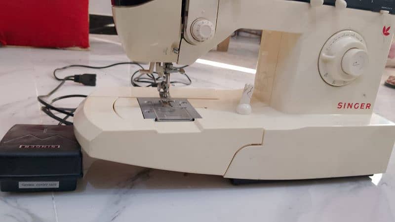 sewing machine 5