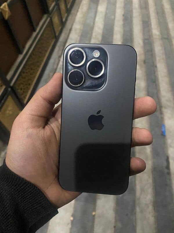 Iphone 15 pro Black Color J. V Contact:- 03464019121 2