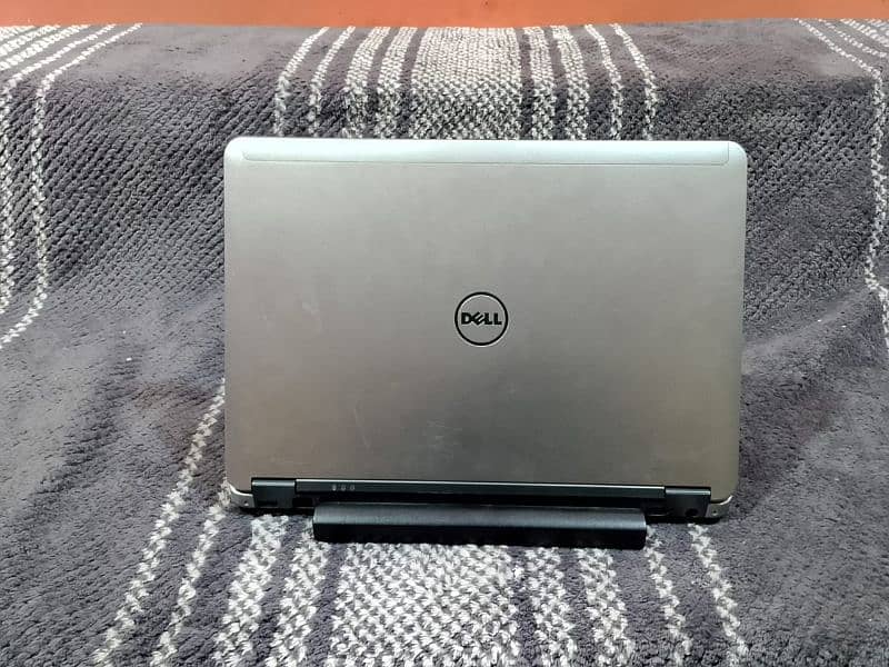 dell core i7 5th generation laptop 0