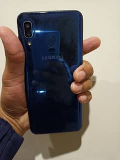 Samsung Galaxy A20