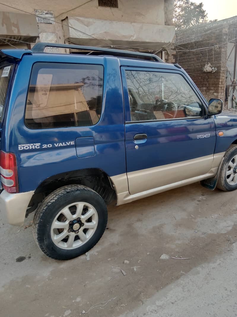 Mitsubishi Pajero Mini 1996 0