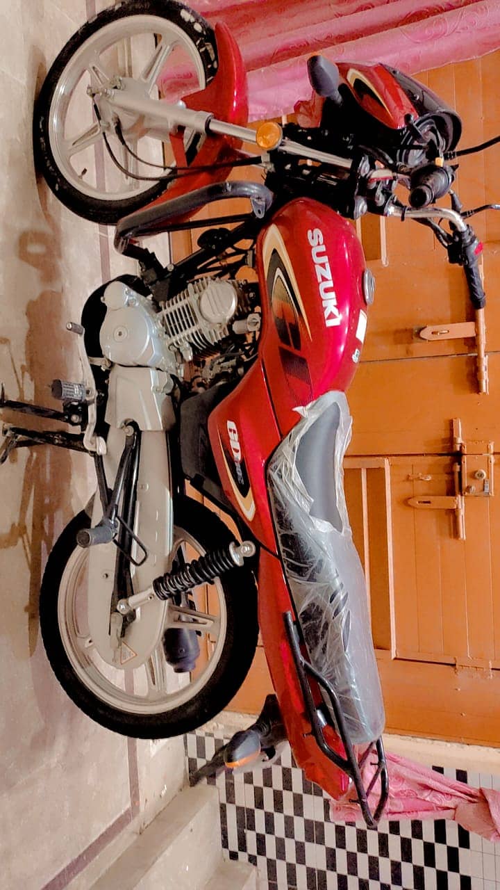 Suzuki GD-110 like New bike 0