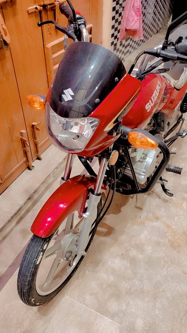 Suzuki GD-110 like New bike 7