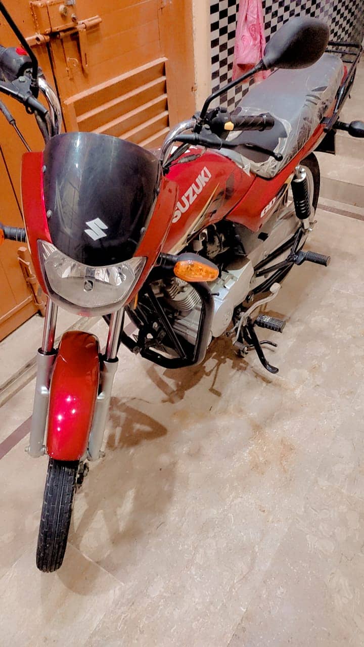 Suzuki GD-110 like New bike 8