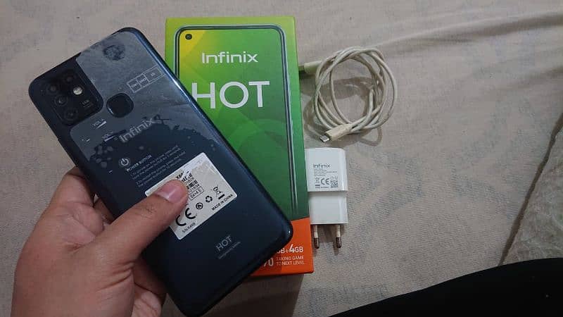 infinix Hot 10 4GB + 64GB G70 Processor 9